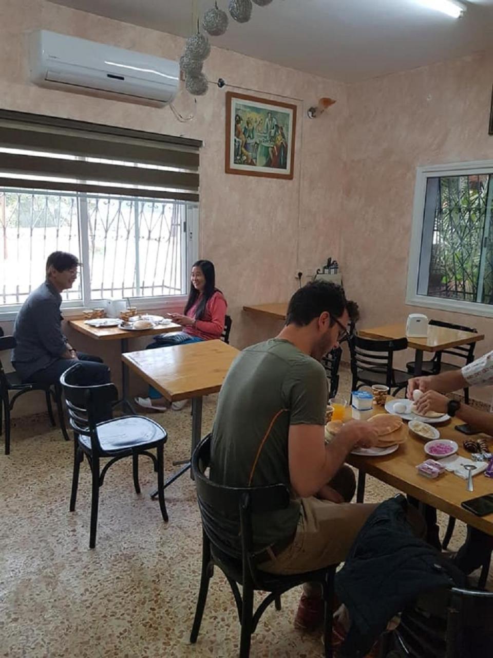 Magtas Hotel Jericho Buitenkant foto